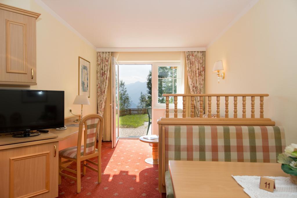 Residence Rossboden Mit Hallenbad Verano Exterior foto